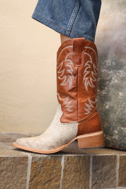 Vegas Bota En Piel Con Estampado